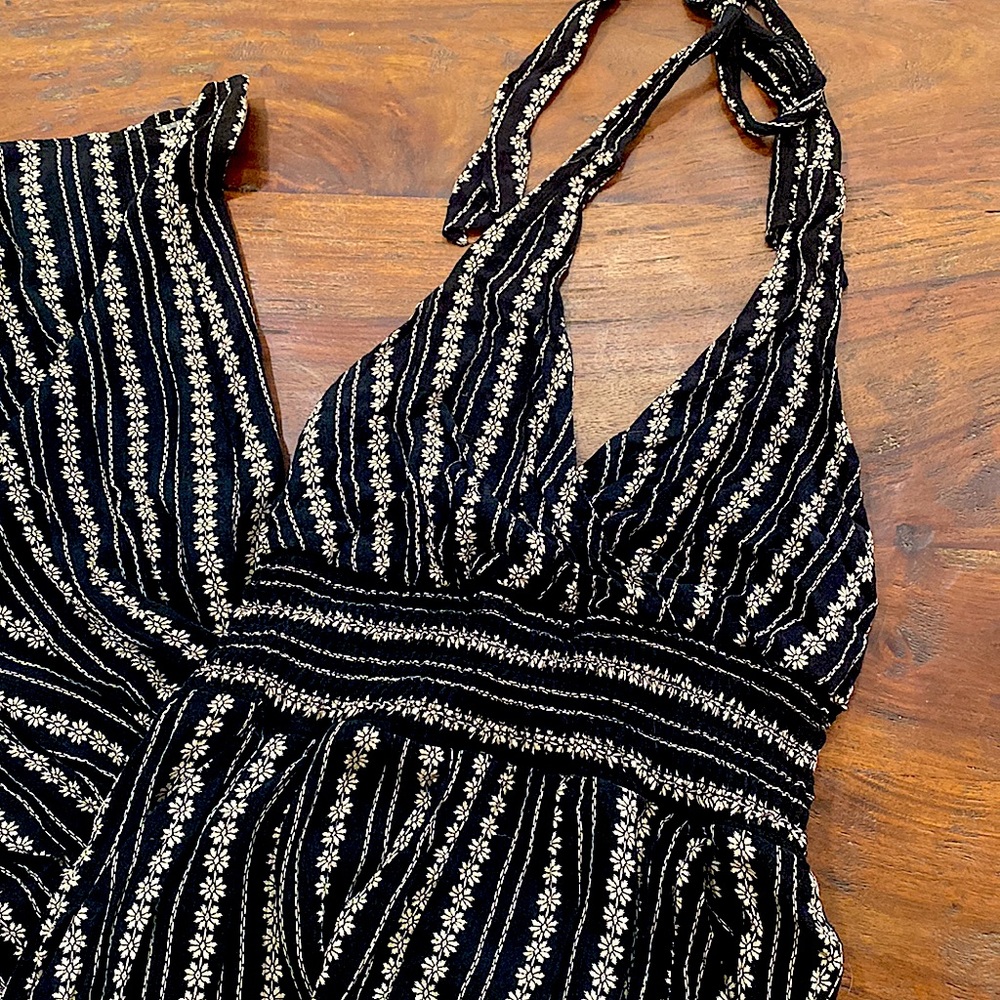 Black Floral American Eagle Jumpsuit - Size Medium